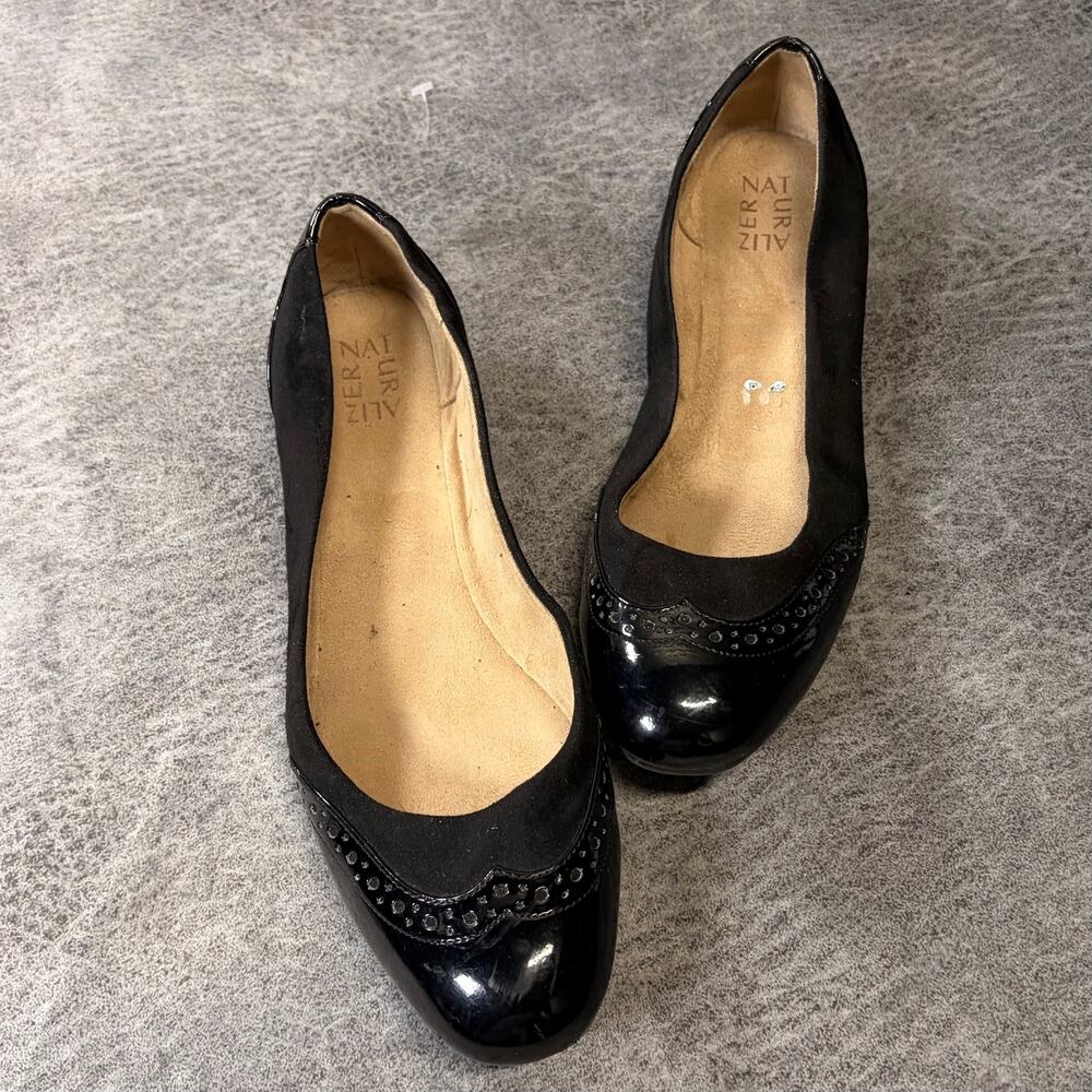 Black Eyelet Glossy Polished Flats